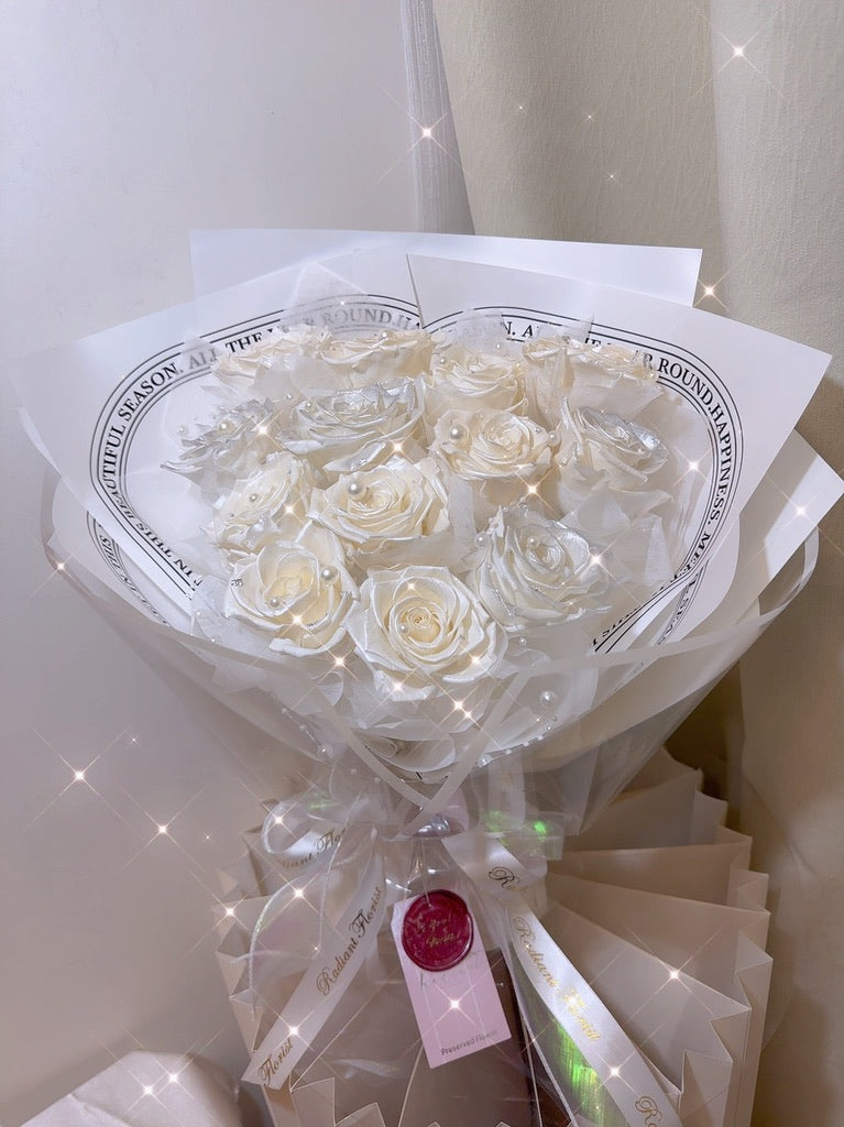 Urban Floral 永生花束 珠光白