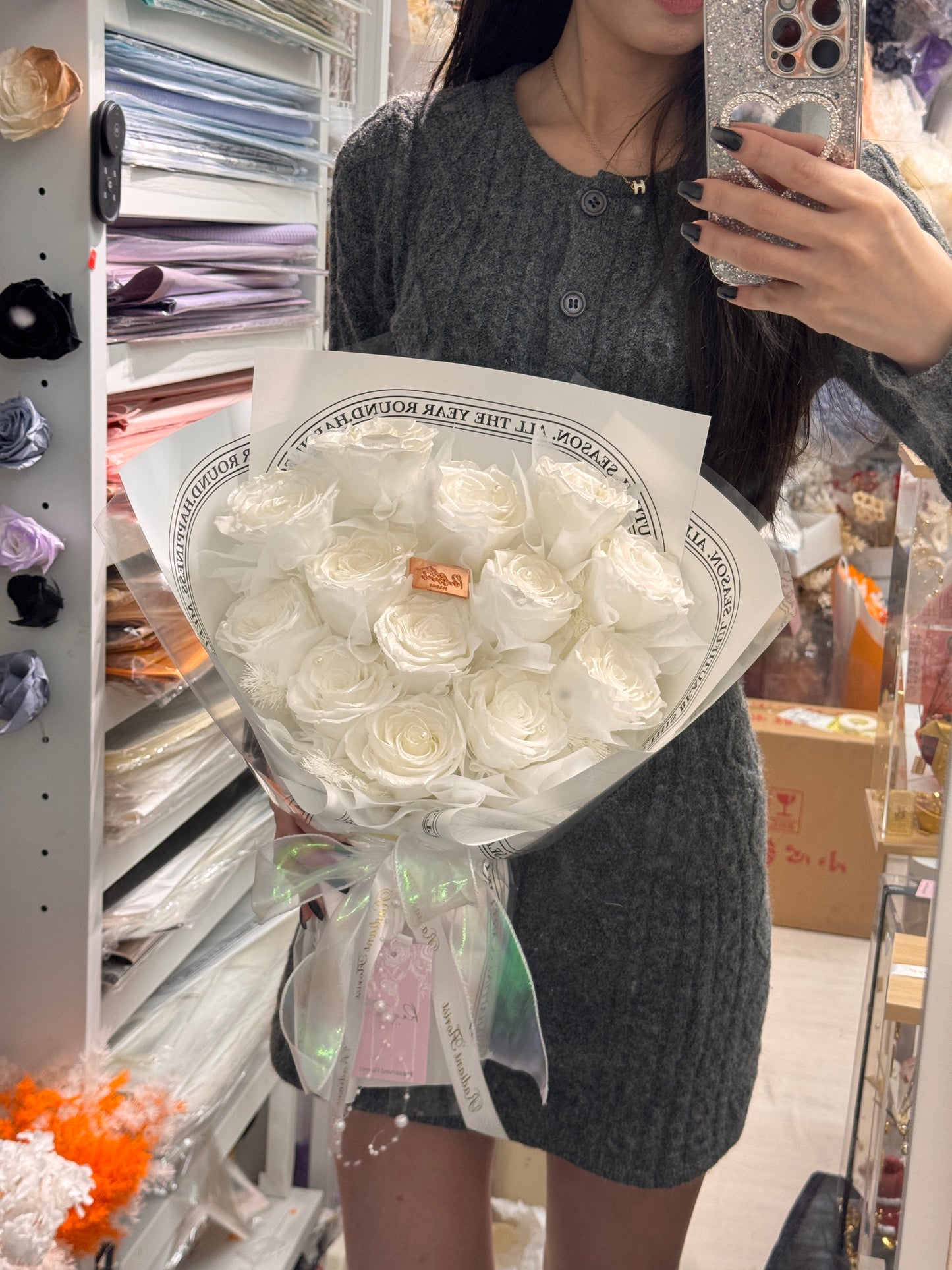 Urban Floral 永生花束 珠光白