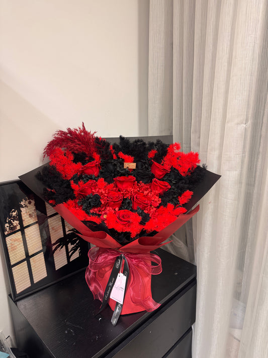 訂製款 Dazzling 系列 永生花束 黑紅色