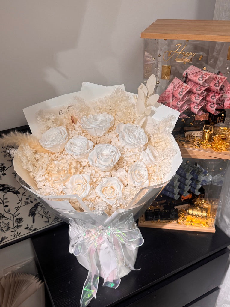 Best seller❤️ White Dream 永生花束 純白色
