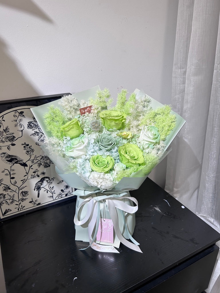 Blooming Love 永生花束 綠色 訂製款