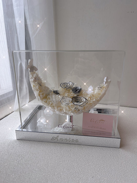 月亮造型永生花擺設